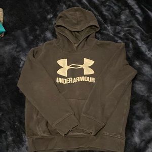 Girls Under Armour Coldgear hoodie
